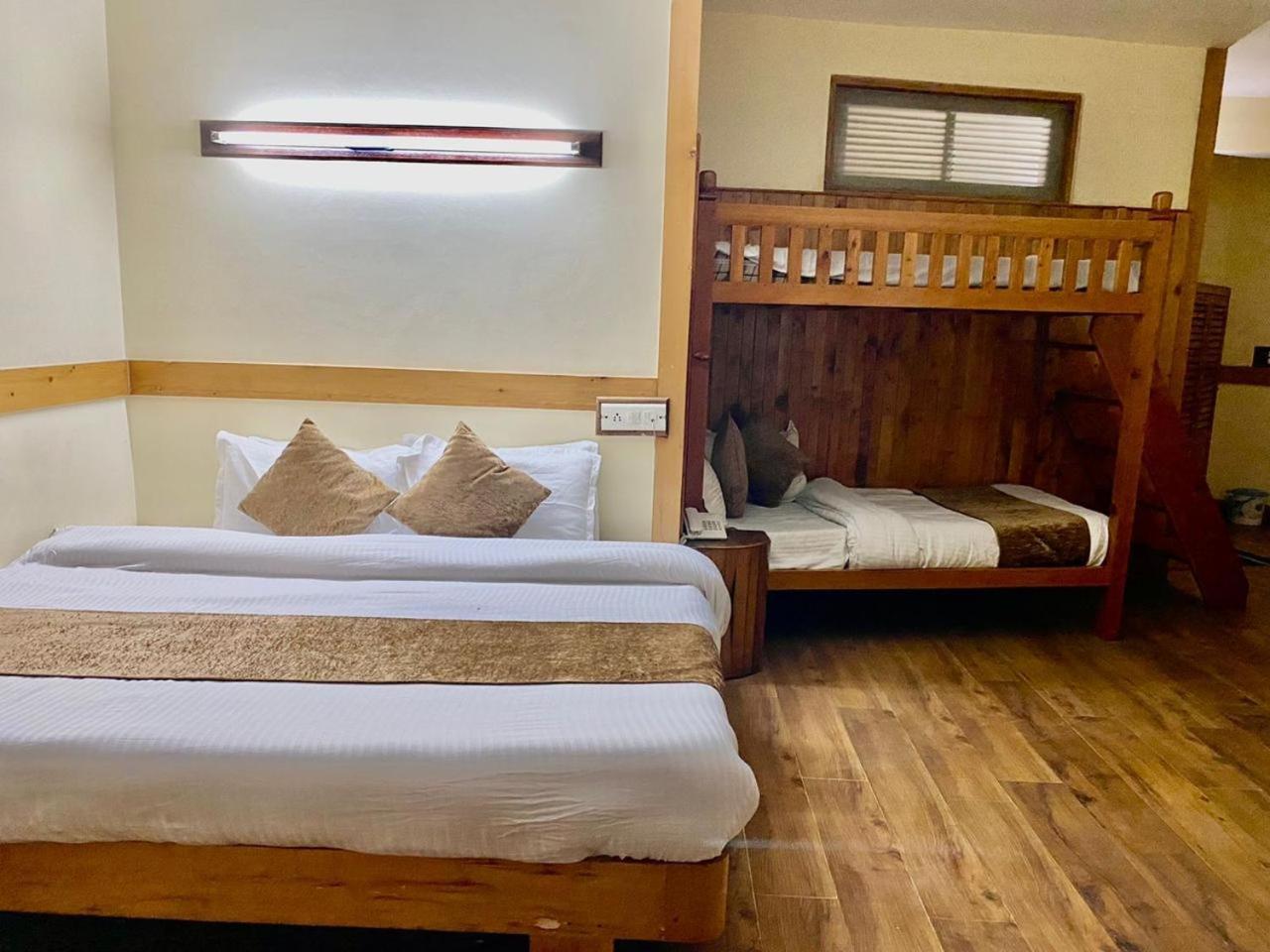 The Vashisht, Manali - A Four Star Luxury Hotel Eksteriør billede