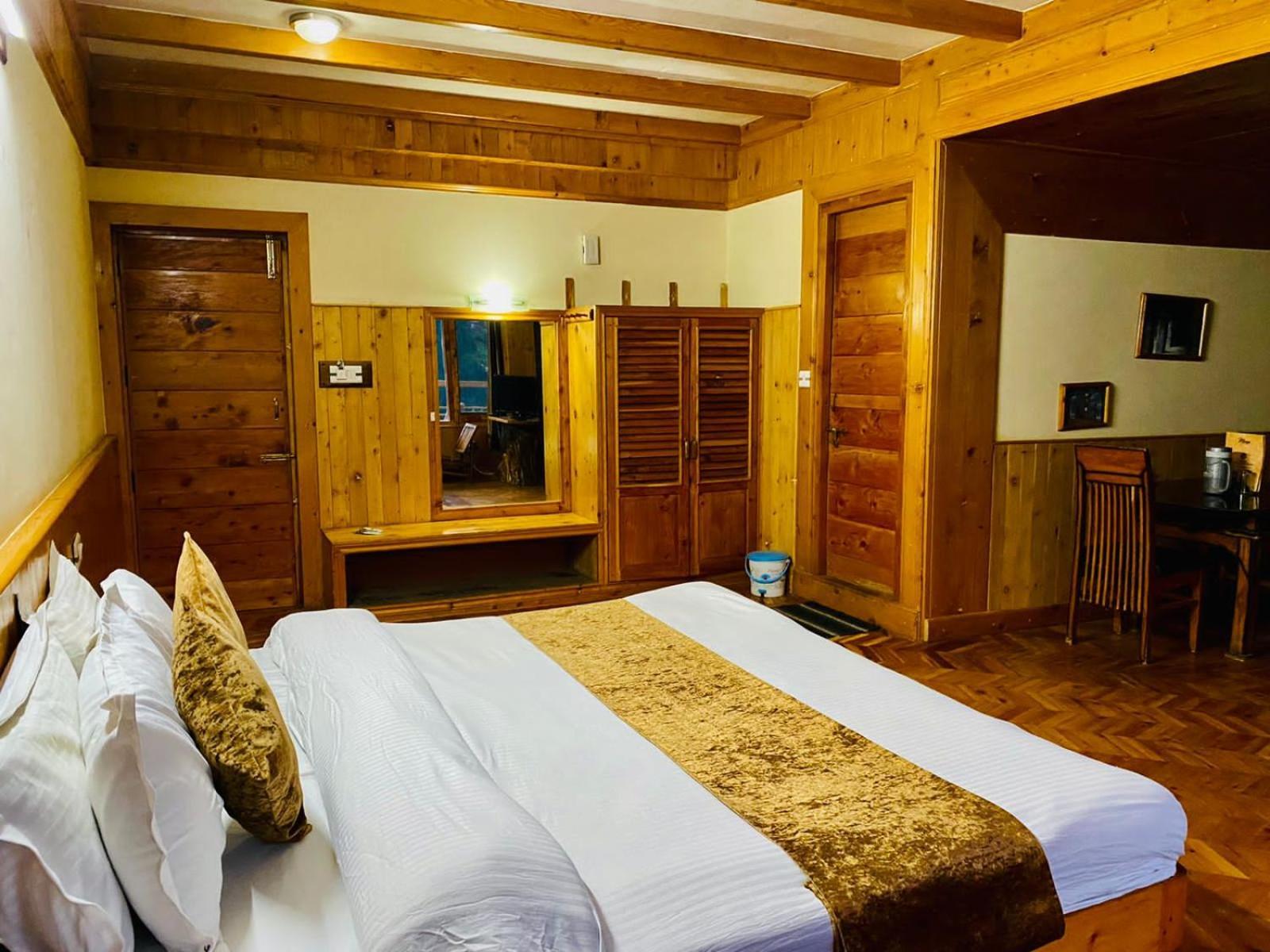 The Vashisht, Manali - A Four Star Luxury Hotel Eksteriør billede